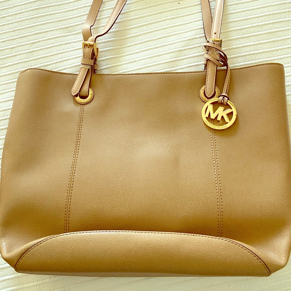 NEVER USED Tan Michael Kors Tote